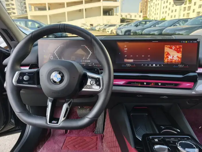 BMW 5 Series 2025 Model 530Li Leading Model M Sports Set – фото 10