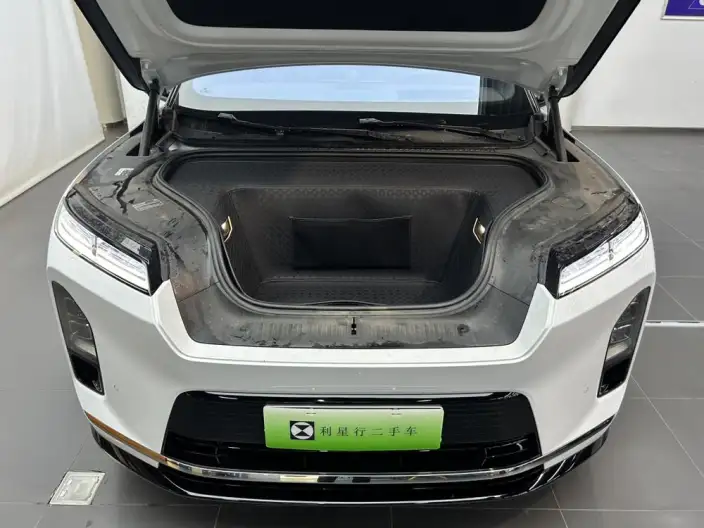 NIO ES8 2026 Model VI seat Executive Deluxe Edition – фото 7
