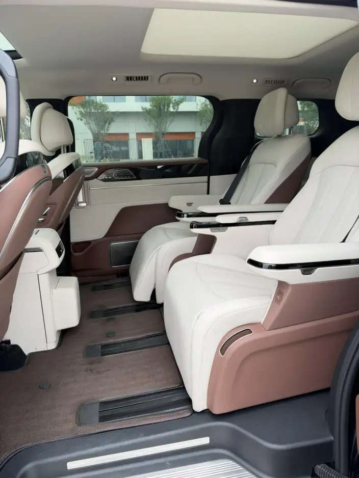 Xia 2025 Model DM-i 180KM Excellence Model – фото 7