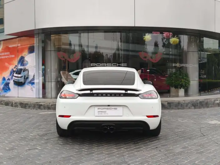 Porsche 718 2023 Model Cayman T