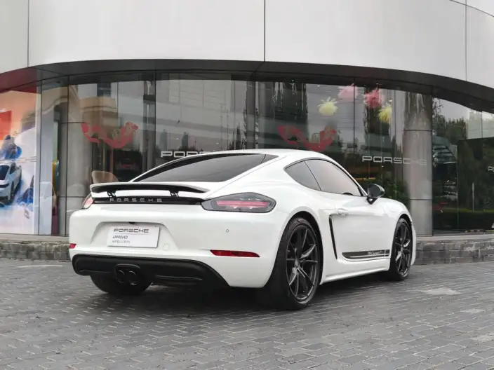 Porsche 718 2023 Model Cayman T – фото 5
