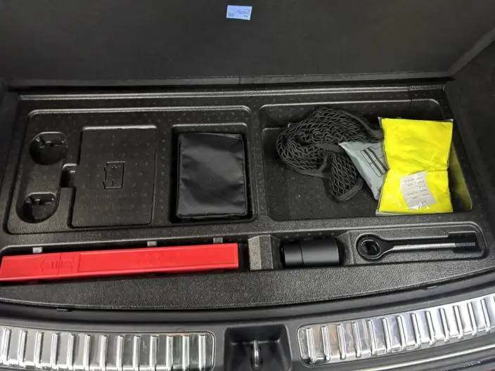 Li Auto L9 2024 Model Ultra Edition – фото 9