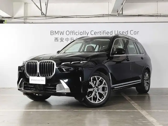 BMW X7 2024 Model xDrive40i Leading Model Luxury Set 7 seat