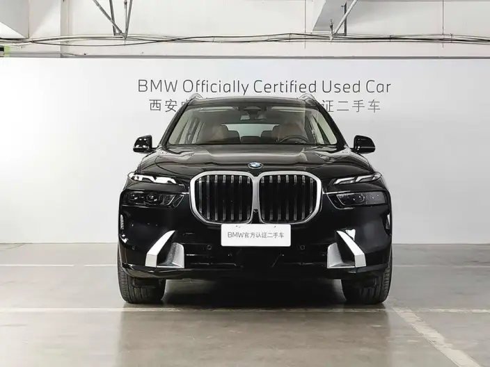 BMW X7 2024 Model xDrive40i Leading Model Luxury Set 7 seat