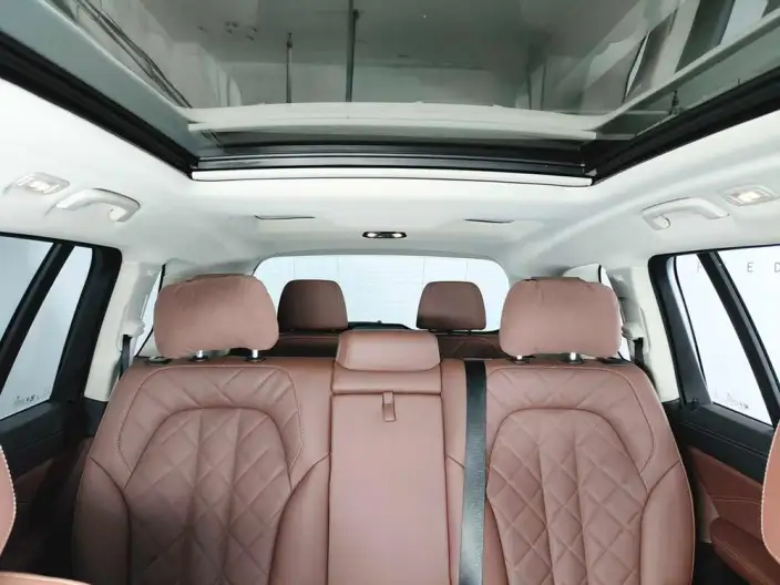 BMW X7 2024 Model xDrive40i Leading Model Luxury Set 7 seat – фото 9