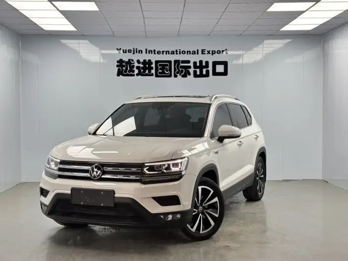 Volkswagen Tharu 2022 Model 280TSI 2WD Deluxe Edition
