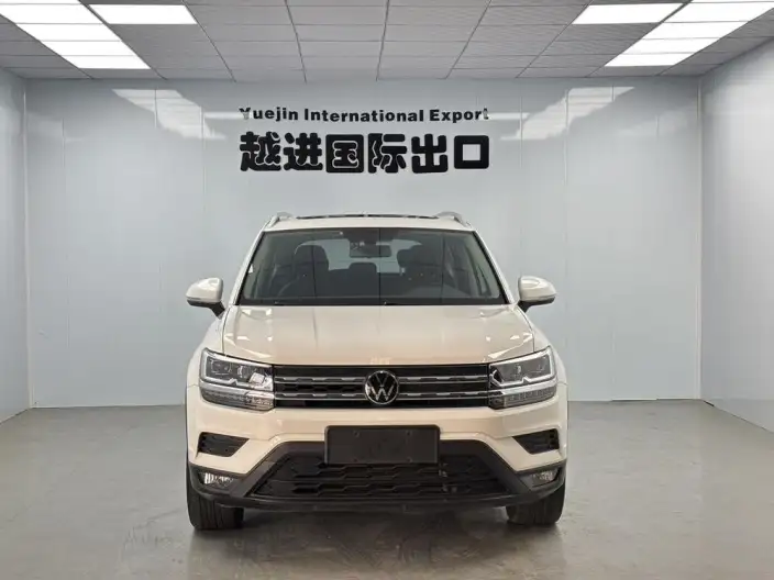 Volkswagen Tharu 2022 Model 280TSI 2WD Deluxe Edition
