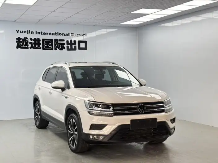 Volkswagen Tharu 2022 Model 280TSI 2WD Deluxe Edition