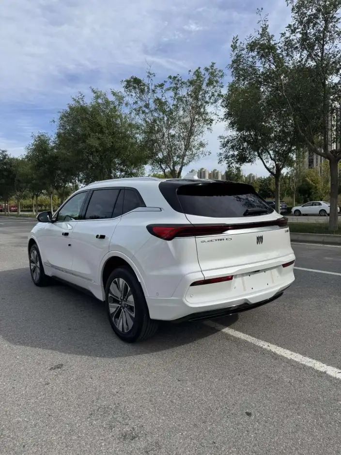 BUICK E5 2025 Model 620KM Exclusive Edition