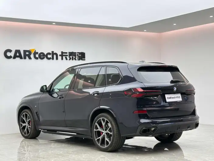 BMW X5 2026 Model xDrive30Li Exclusive Model M Sports Night Set – фото 5