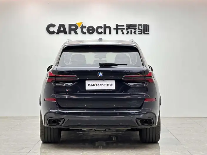 BMW X5 2026 Model xDrive30Li Exclusive Model M Sports Night Set – фото 6