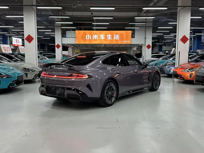 Xiaomi SU7 2026 Model 4WD Max Edition – фото 4