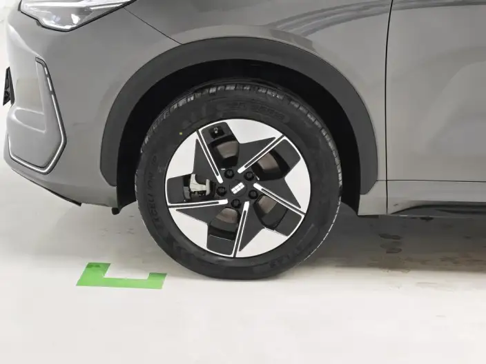 Geely Galaxy E5 2026 Model 610km Tiggo + Edition – фото 9