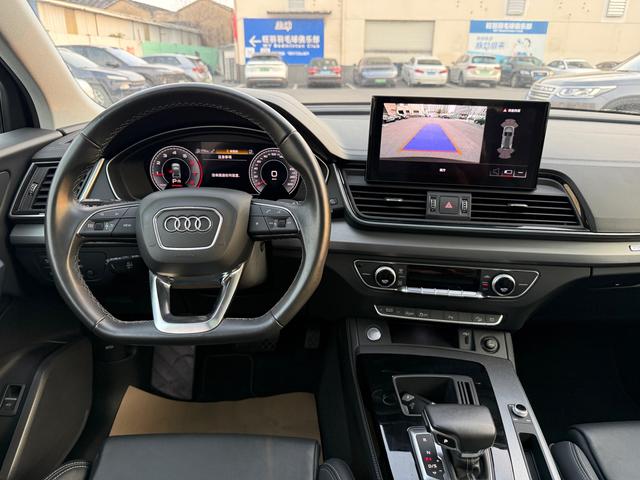 Audi Q5L Sportback 2021 40 TFSI Li f e Edition – фото 12