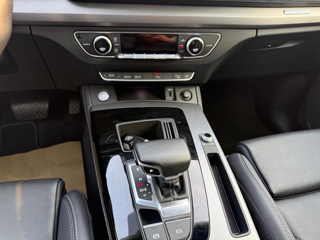 Audi Q5L Sportback 2021 40 TFSI Li f e Edition – фото 13