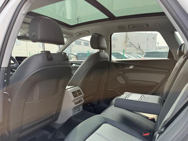 Audi Q5L Модель 2018 года 45 TFSI Exclusive Fuga тип Country VI – фото 23