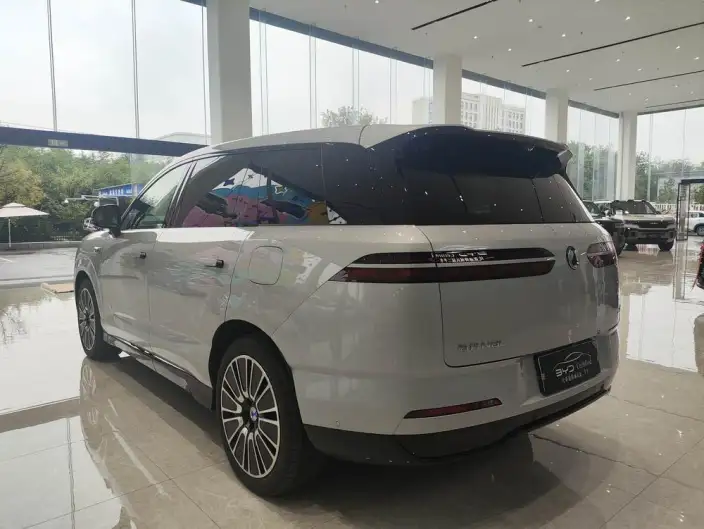 Denza N8L DM 2025 Model Flagship Model – фото 5