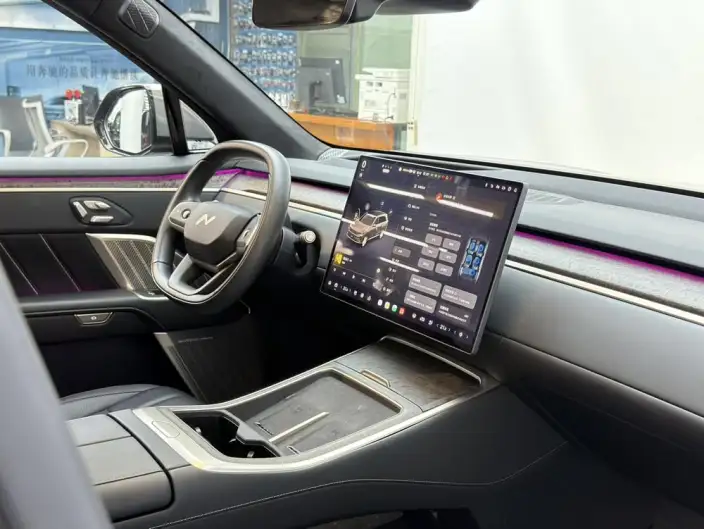 ONVO L90 2025 Model VI seat Edition Max – фото 9