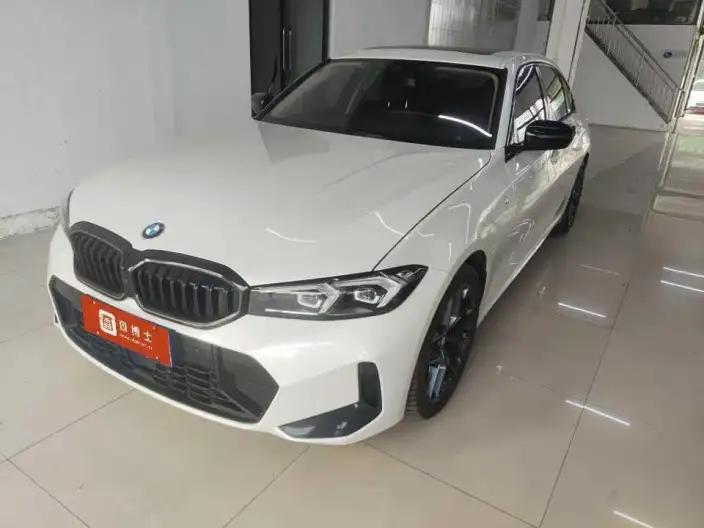BMW 3 Series 2025 Model 330Li M Sports Night Set