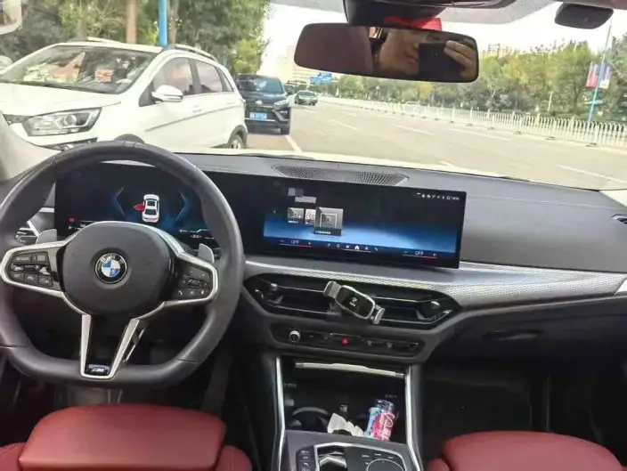 BMW 3 Series 2025 Model 330Li M Sports Night Set – фото 5
