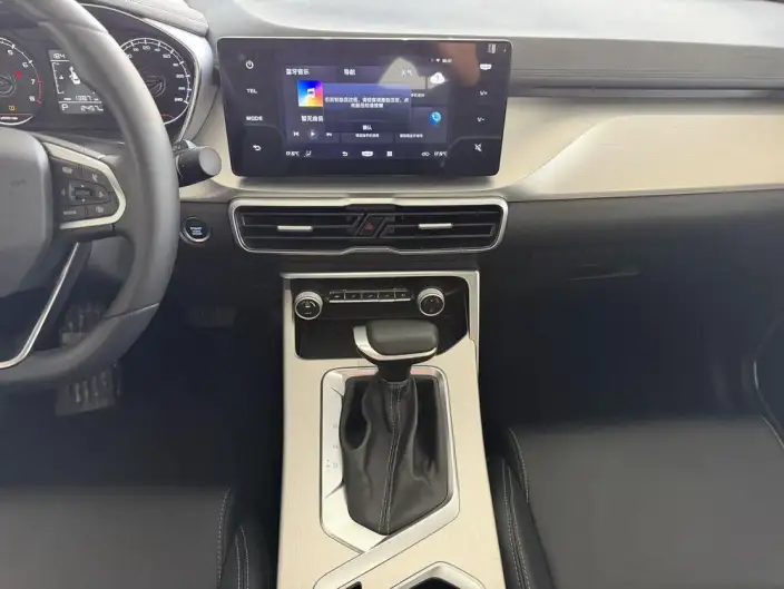 Geely Binyue 2025 Model 1.5L CVT Super Edition – фото 10