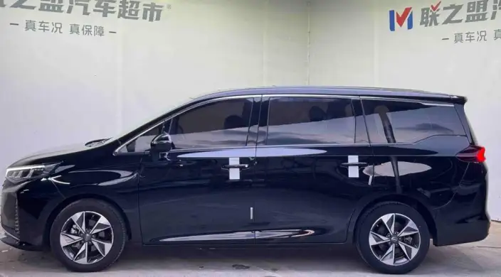 GAC Trumpchi M6 2021 Model Pro 270T Automatic Deluxe Edition