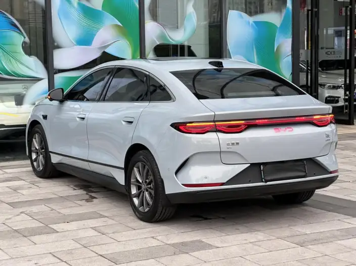 QinL EV 2025 Model 470KM Leading Model – фото 5