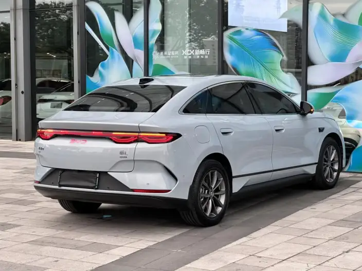 QinL EV 2025 Model 470KM Leading Model – фото 7
