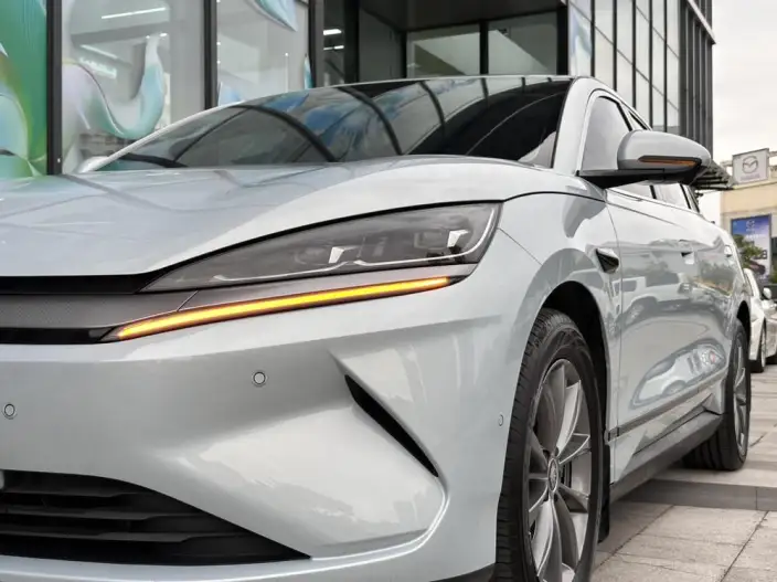 QinL EV 2025 Model 470KM Leading Model – фото 8
