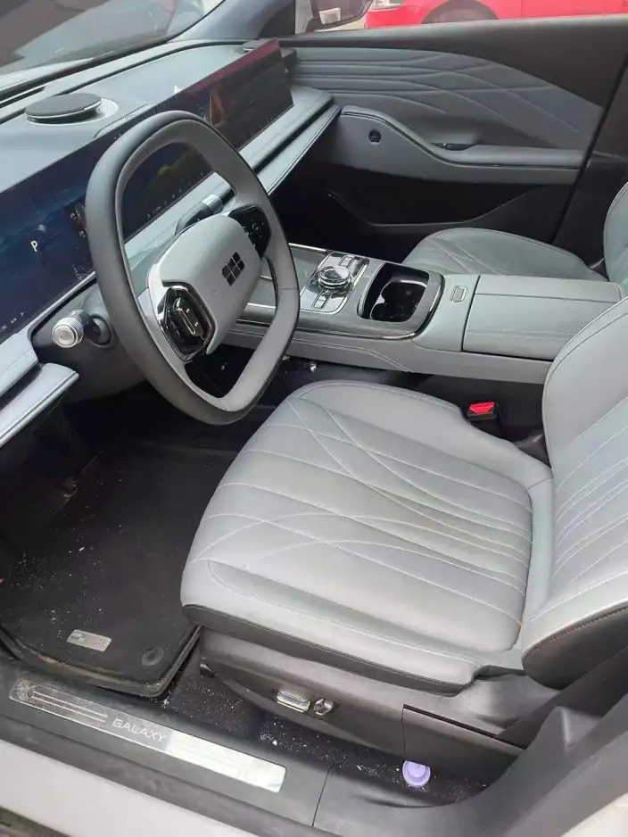 Geely Galaxy E8 2025 Model 575km Voyage Edition – фото 8