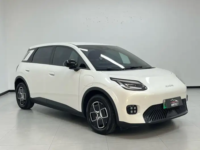 AION UT 2025 Model 330 Starlight Edition – фото 3