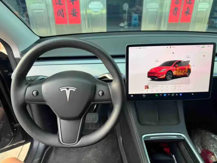 Model Y 2024 Model Rear-wheel drive version – фото 6