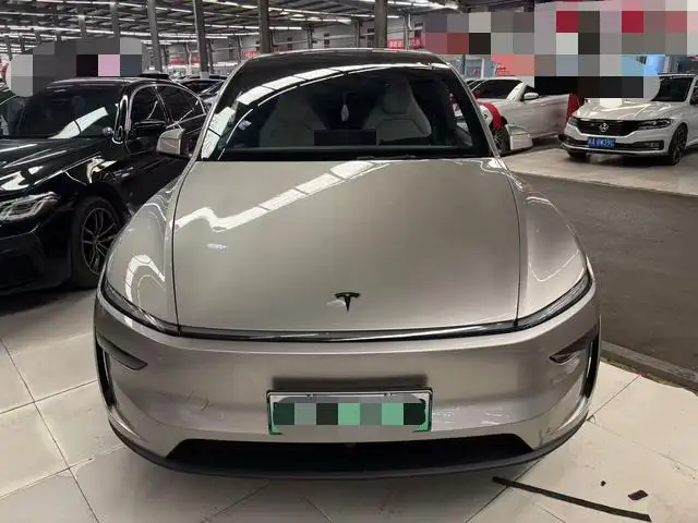 Model Y L 2026 Model Standard Edition – фото 2