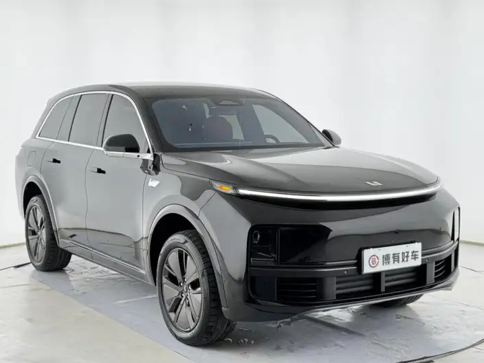 Li Auto L8 2024 Model Pro Edition