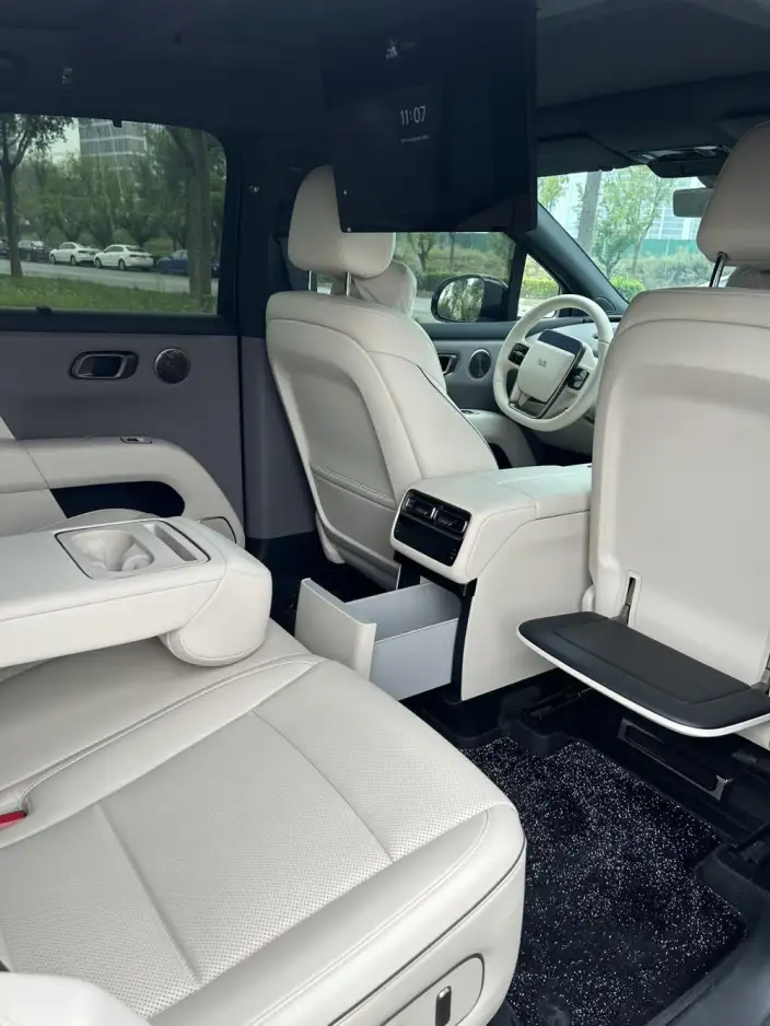 Li Auto i6 2025 Model 2WD Standard Edition – фото 8