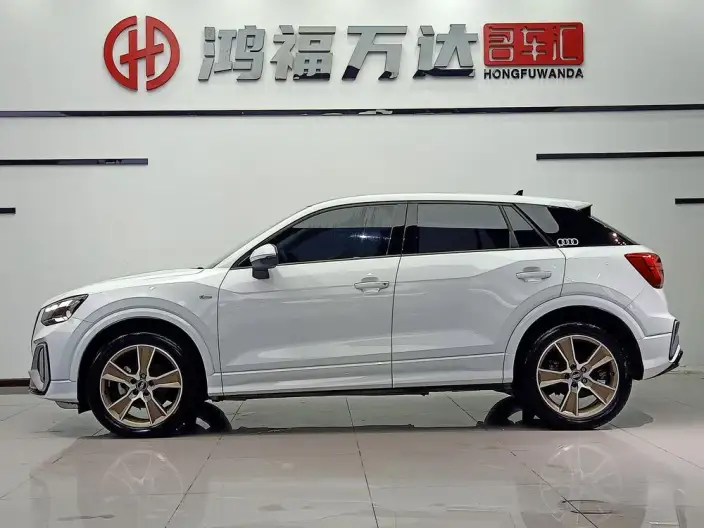 AUDI Q2L 2022 Model 35 TFSI Fashion Dynamic Model