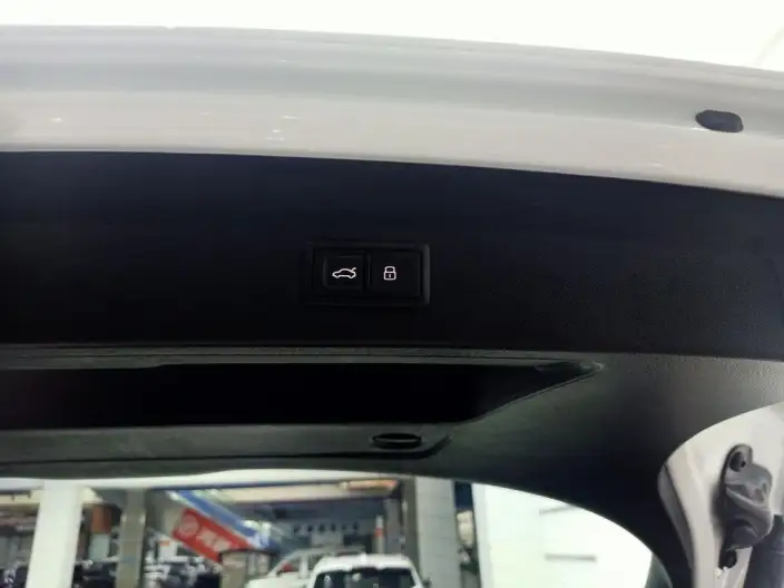 AUDI Q2L 2022 Model 35 TFSI Fashion Dynamic Model – фото 8