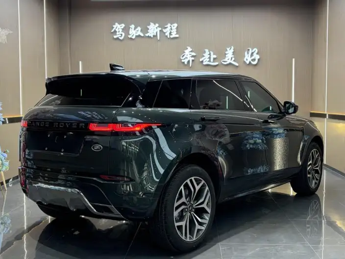 Range Rover Evoque 2023 Model Aurora L 249PS R-Dynamic Deluxe Edition – фото 6