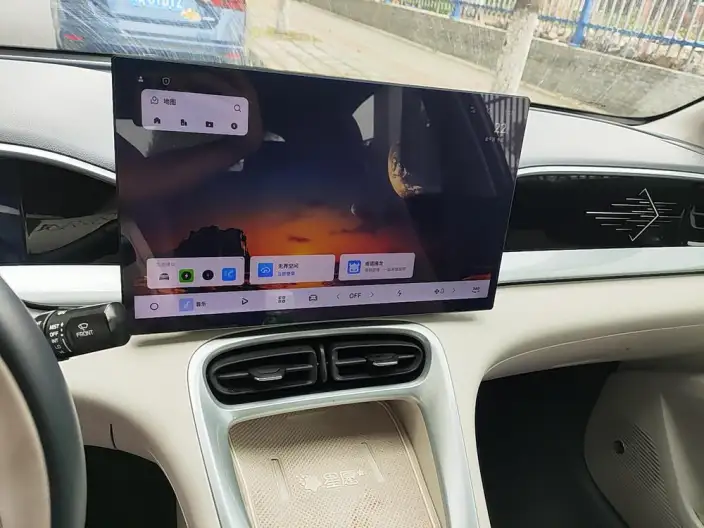 Geely Galaxy StarWish 2025 Model UP 410km Tiggo Edition – фото 8