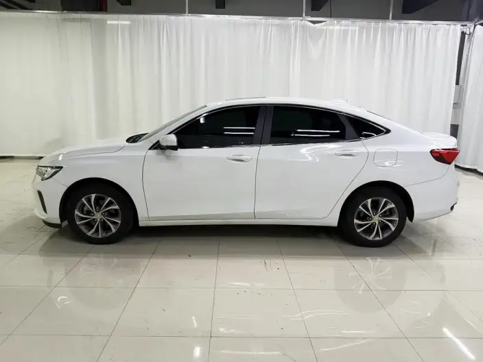 Buick Verano 2023 Model Pro 533T Lexiang Edition – фото 4