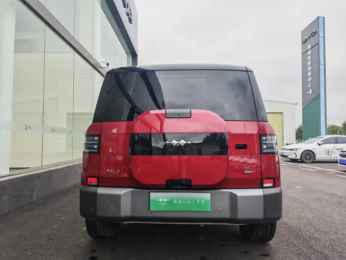 Titan 7 PHEV 2025 Model 190KM 4WD Ultra Edition – фото 3