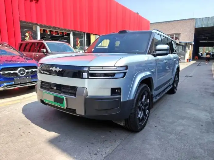 Titan 7 PHEV 2025 Model 190KM 4WD Ultra Edition