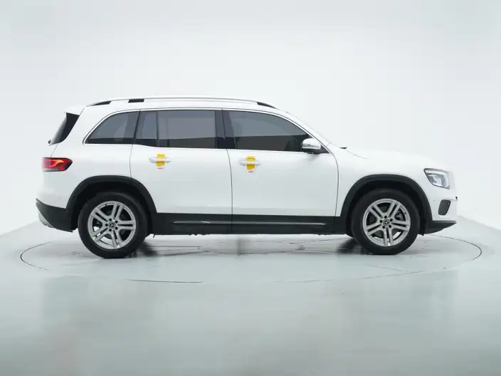 Mercedes-Benz GLB 2022 Model GLB 220 Dynamic Model – фото 8