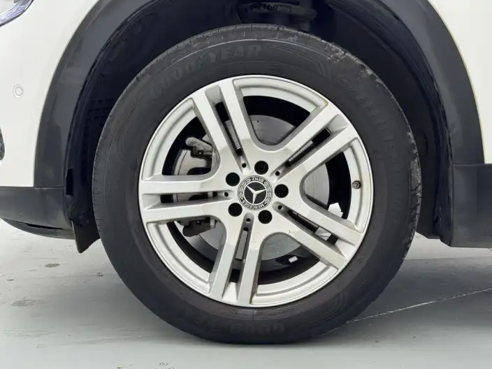 Mercedes-Benz GLB 2022 Model GLB 220 Dynamic Model – фото 9