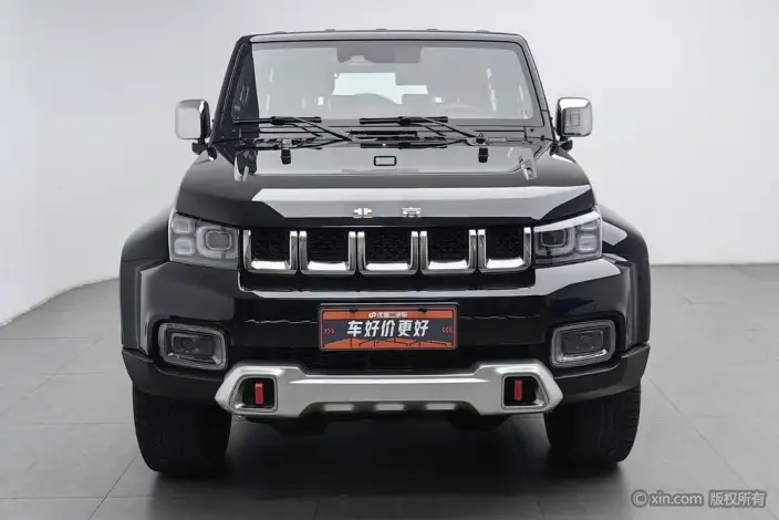 BAIC BJ40 2020 Model 2.0T Automatic 4WD Tribute to the 2020 Edition Warrior Model – фото 2