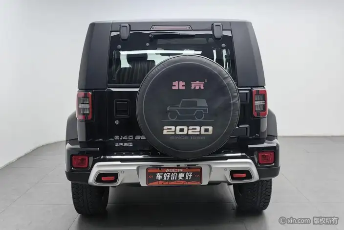BAIC BJ40 2020 Model 2.0T Automatic 4WD Tribute to the 2020 Edition Warrior Model – фото 3