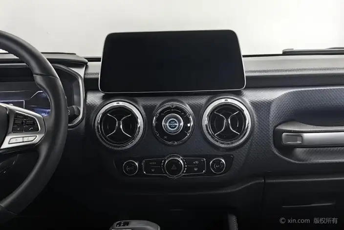 BAIC BJ40 2020 Model 2.0T Automatic 4WD Tribute to the 2020 Edition Warrior Model – фото 8