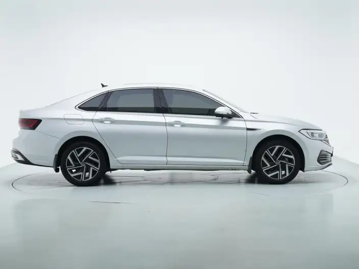 Volkswagen Sagitar 2023 Model 280TSI DSG Beyond Edition Plus – фото 8