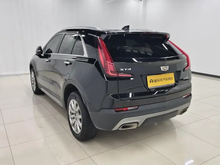 Cadillac XT4 2021 Model 28T 2WD Luxury Model – фото 5