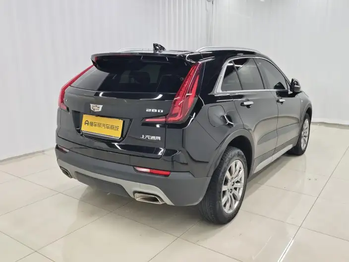 Cadillac XT4 2021 Model 28T 2WD Luxury Model – фото 7